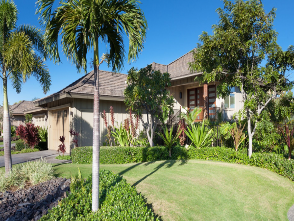 Wonderful Home with 4 Bedrooms and Great Views