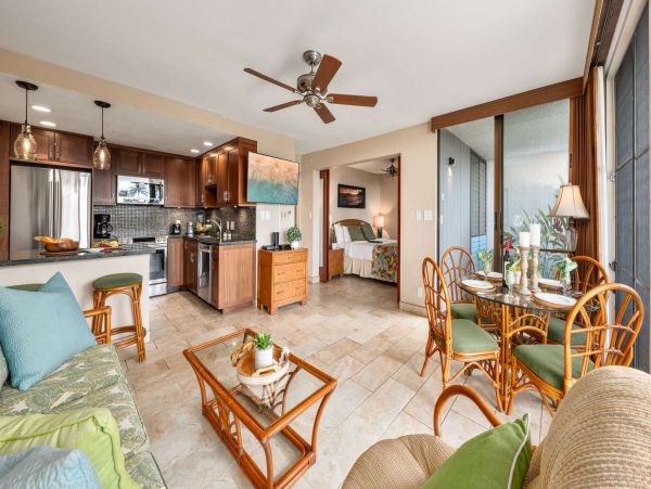 Oceanfront Kahana Vacation Condo One Bedroom