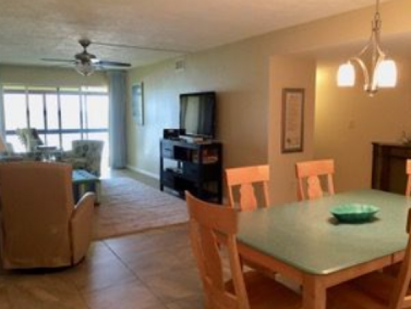 Beachside Vacation Condo with 3 Bedrooms in Longboat Key