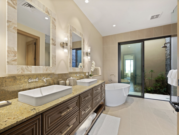 Pure Kauai Luxury Town Home with Resort Amenities Magnificent Views