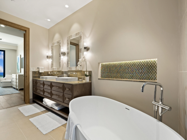 Pure Kauai Luxury Town Home with Resort Amenities Magnificent Views