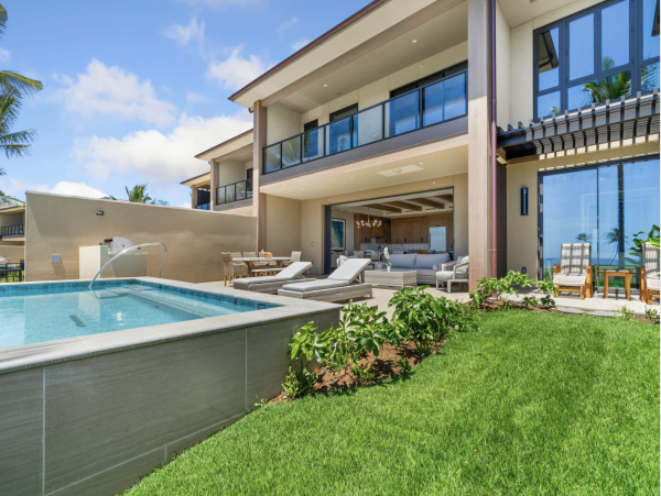 Pure Kauai Luxury Town Home with Resort Amenities Magnificent Views