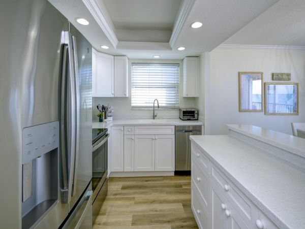 Beachfront Vacation Condo with 3 Bedroom in Holmes Beach
