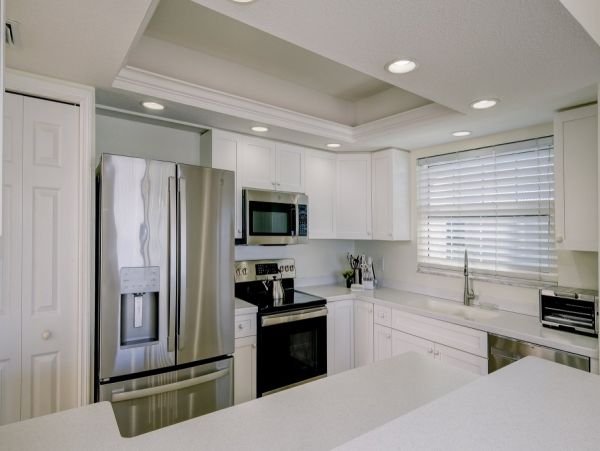 Beachfront Vacation Condo with 3 Bedroom in Holmes Beach