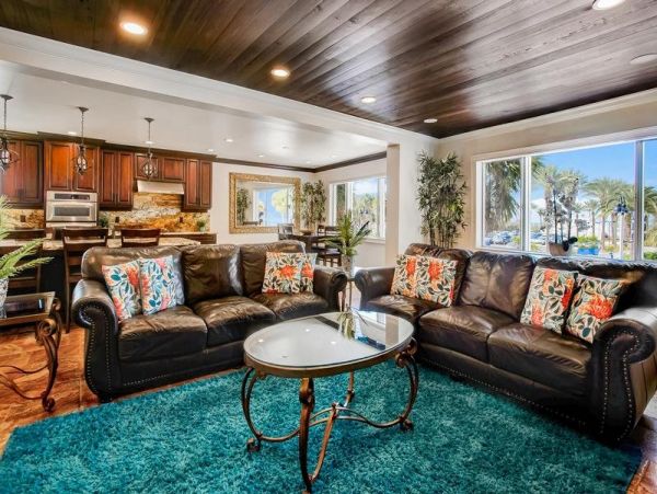 Elegant Condo with 3 Bedrooms in Clearwater Beach