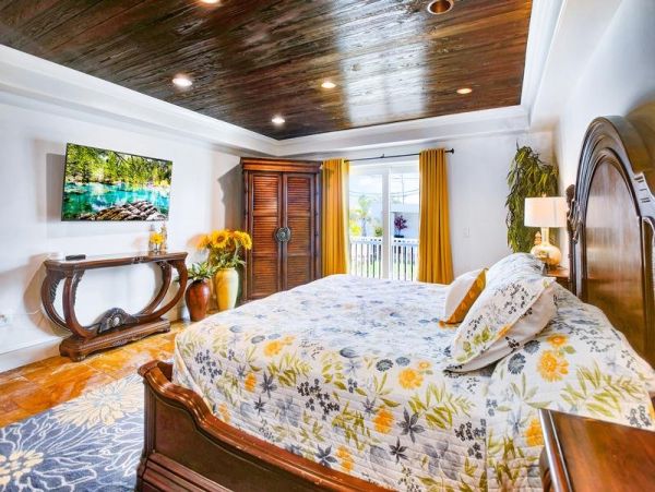 Elegant Condo with 3 Bedrooms in Clearwater Beach