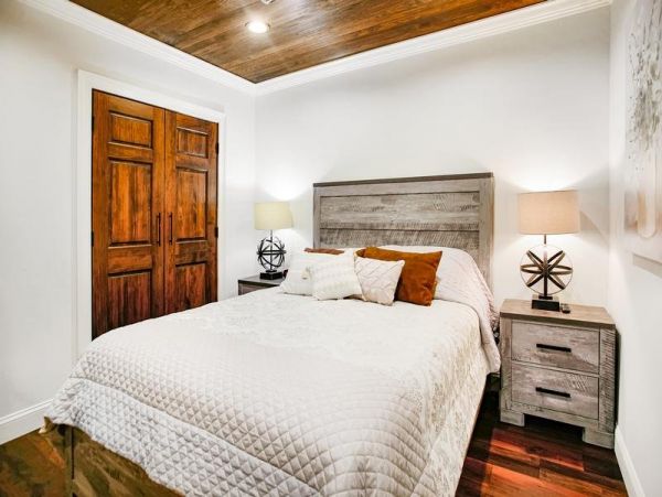 Elegant Condo with 3 Bedrooms in Clearwater Beach