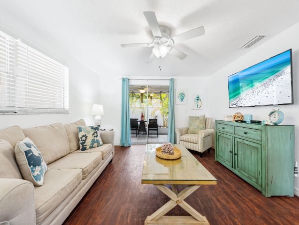 Siesta Key Vacation Condo Walk to Beach