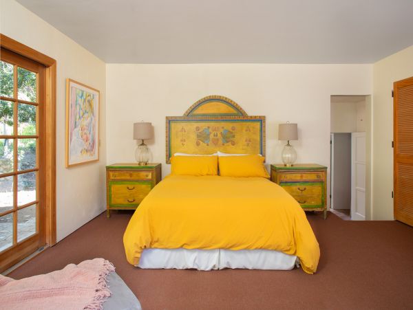 Historic Vacation Ranch with 4 Bedrooms