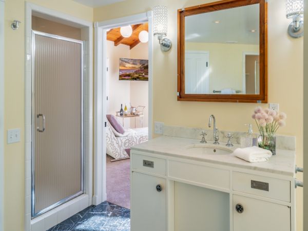Santa Barbara Beachfront Three Bedroom Luxury Vacation Rental