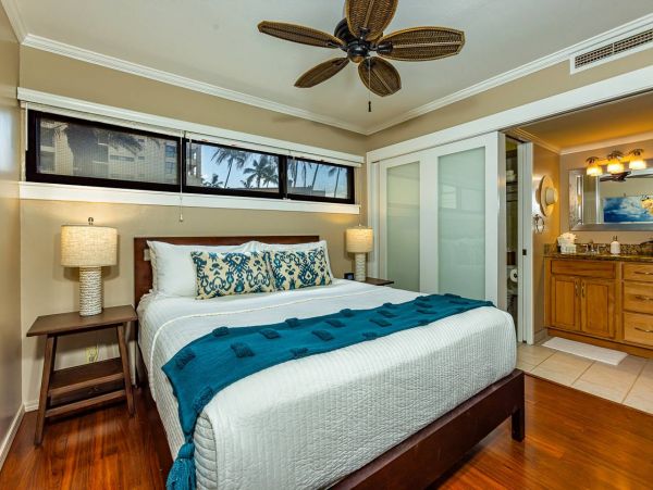 Direct Oceanfront Ground-Floor Vacation Condo in Kihei