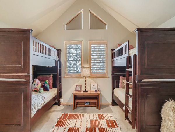 Seven Bedroom Mountain View Vail Vacation Rental