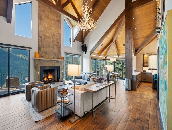 Seven Bedroom Mountain View Vail Vacation Rental
