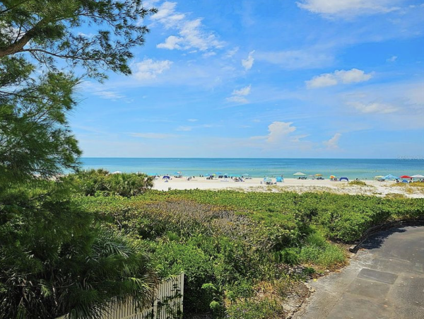 Holmes Beach Gulf Front End Unit on Beach