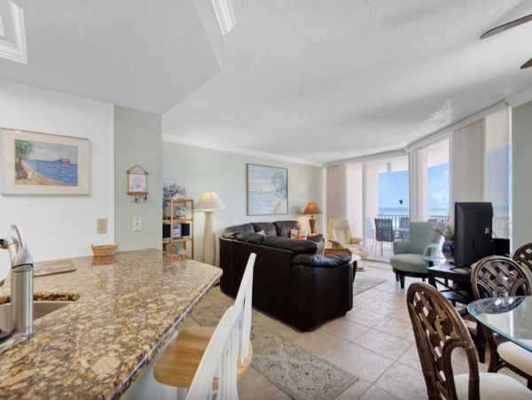 Stunning Bradenton Beach Condo Luxury