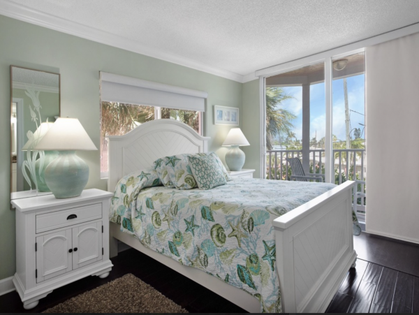 Stunning Bradenton Beach Condo Luxury