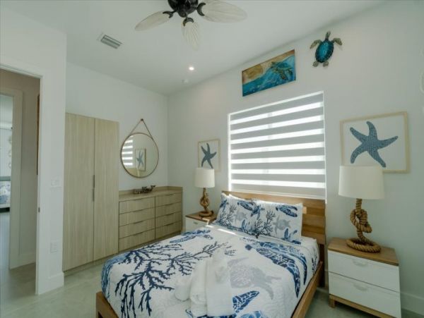 Luxury Vacation Home in Marathon Great Amenities