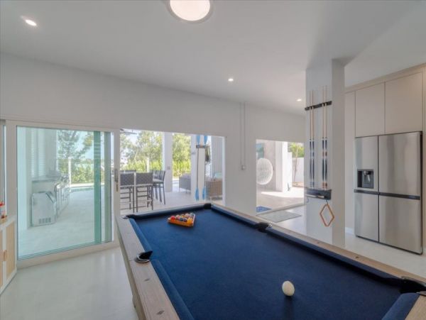 Luxury Vacation Home in Marathon Great Amenities