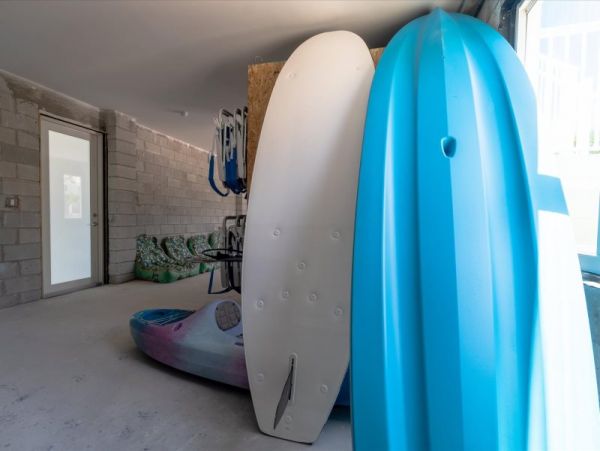 Marathon Vacation Home Water Views Sleeps 10 Guests