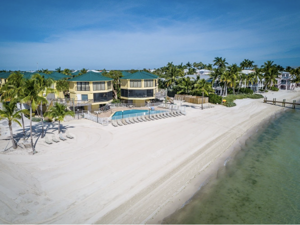 Coco Plum Marathon Walk to Beach Villa Pool Dock!