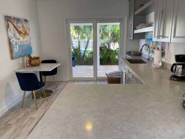 Elegant Marathon Five Bedroom Vacation Pool Home
