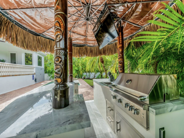 Five Bedroom Siesta Key luxury Plus Den 10 Min Walk to Beach