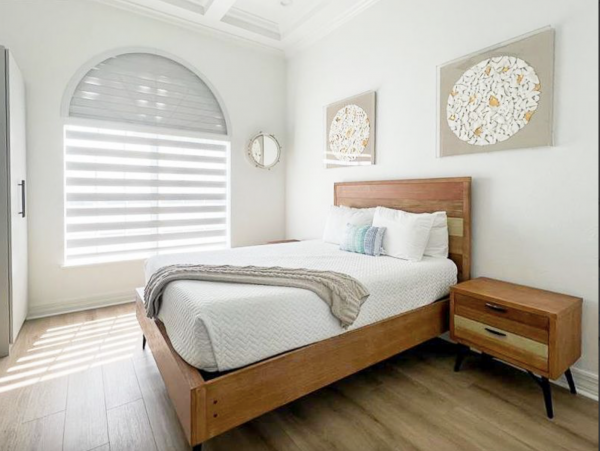Five Bedroom Siesta Key luxury Plus Den 10 Min Walk to Beach