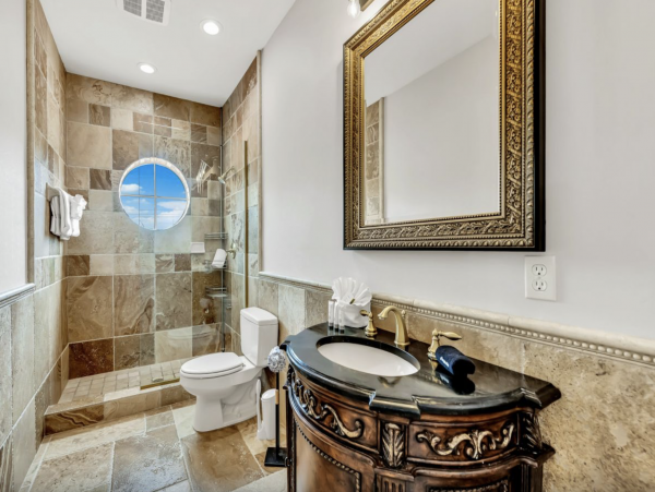 Five Bedroom Siesta Key luxury Plus Den 10 Min Walk to Beach