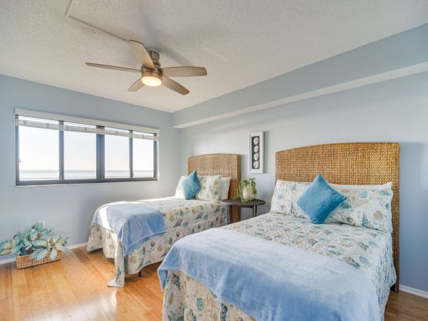 Gulf Front Two Bedroom Vacation Rental in Clearwater Beach