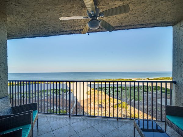 Gulf Front Two Bedroom Vacation Rental in Clearwater Beach