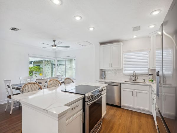 Treasure Island Vacation Rentals Sunset Beach Vacation Homes by Emerald Kite