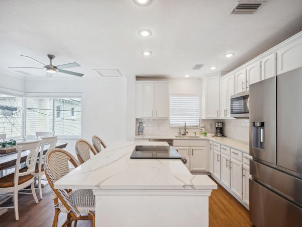 Treasure Island Vacation Rentals Sunset Beach Vacation Homes by Emerald Kite