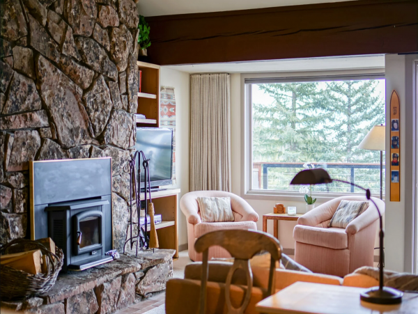 Best Jackson Hole Vacation Rental Near Ski Slopes