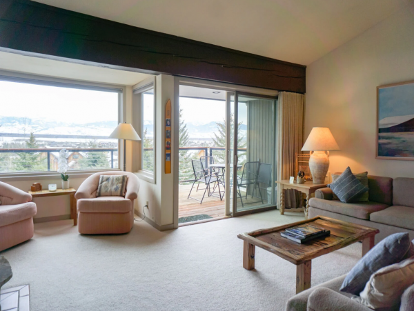 Best Jackson Hole Vacation Rental Near Ski Slopes