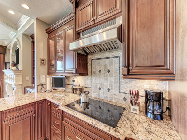 Pure Beachfront luxury Homeaway from Home