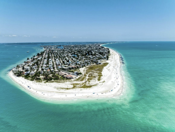 Pure Beachfront luxury Homeaway from Home