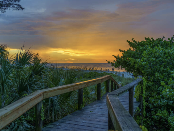 Pure Beachfront luxury Homeaway from Home