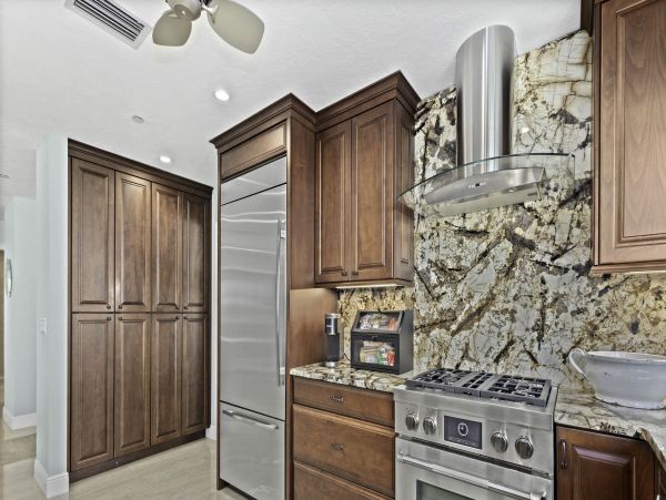 Longboat Key Canal Front Two Bedroom Vacation Rental Condo
