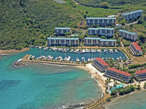 St Thomas Three Bedroom Three bathroom Private retreat