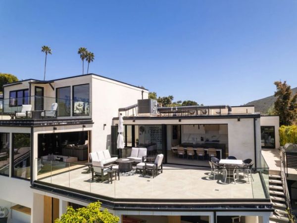 La Jolla Luxury Vacation Ocean View Five Bedroom Home