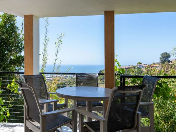 La Jolla Luxury Vacation Ocean View Five Bedroom Home