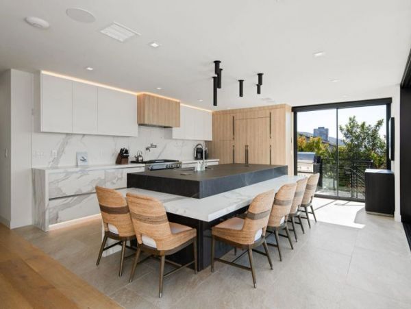 La Jolla Luxury Vacation Ocean View Five Bedroom Home