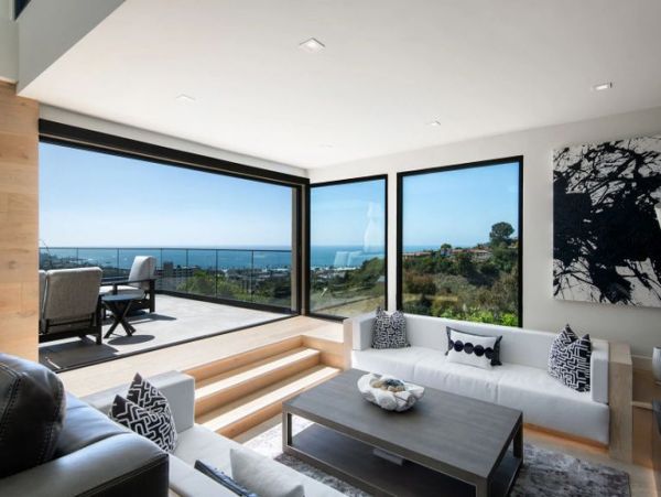 La Jolla Luxury Vacation Ocean View Five Bedroom Home