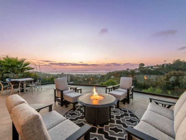 La Jolla Luxury Vacation Ocean View Five Bedroom Home