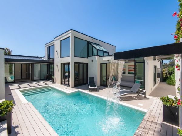 La Jolla Luxury Vacation Ocean View Five Bedroom Home