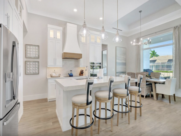 Marco Island Pure Luxury All The Way Pool Sleeps 10