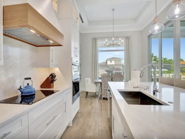 Marco Island Pure Luxury All The Way Pool Sleeps 10