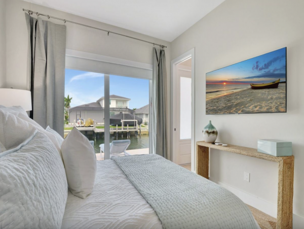 Marco Island Pure Luxury All The Way Pool Sleeps 10