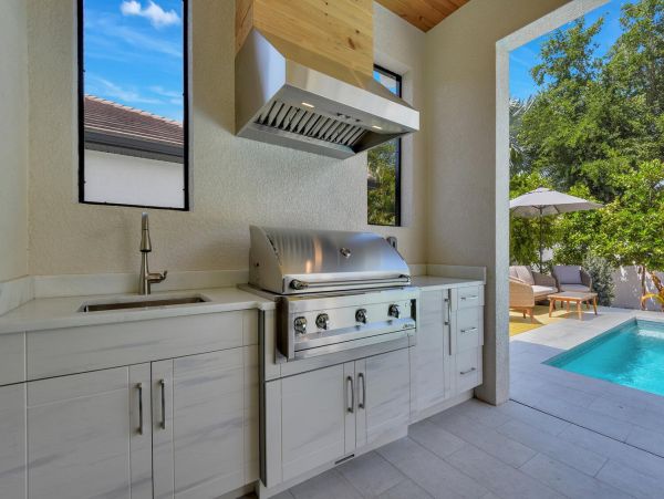 Luxury Naples 4 Bedroom Vacation Home