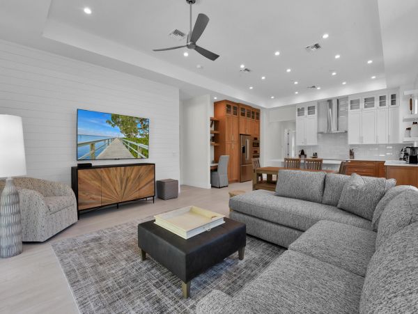 Luxury Naples 4 Bedroom Vacation Home
